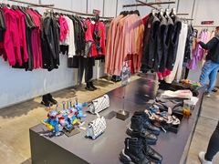 -URBAN REVIVO(富力海珠城店)
