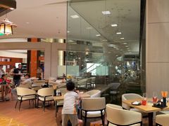 -怡咖啡海鲜自助餐厅(浦东香格里拉店)