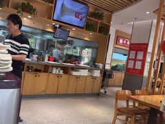 -南城香·饭香串香馄饨香(太平桥店)