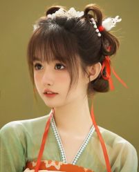 -租旗袍租礼服馆