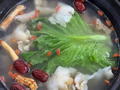 -濠轩阁特色生蚝火锅(水湾路店)