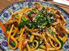 -清真·玛丽亚新疆菜主题餐厅(浙江中路店)