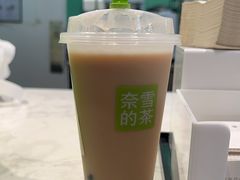 -奈雪的茶(优特汇店)