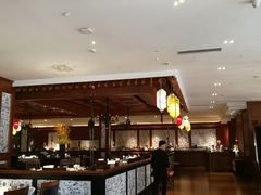 -八府香鸭·啫啫煲(华山路店)