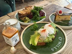 牛油果温泉蛋吐司-O'mills Sourdough Bakery&Bistro(永嘉路店)