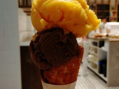 黑巧克力杏仁冰淇淋-Luneurs(幸福里店)