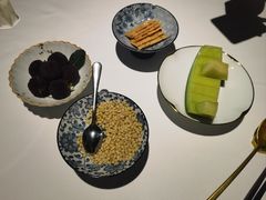 餐前水果干果-新荣记(BFC外滩金融中心店)