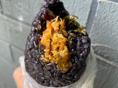 蛋黄肉松饭团-大个子蒸饭