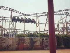 -巨鹏飞梦幻海岸