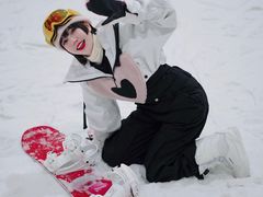 -乔波室内滑雪场