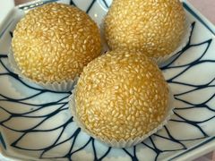 金沙芝麻球-誉八仙酒楼(静安大悦城店)