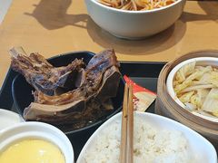 -三千粉牛肉米粉(来客茂店)