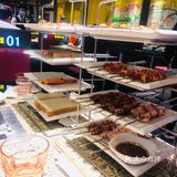 吃完逛逛街,就是今天天公不作美,又开始下雨了