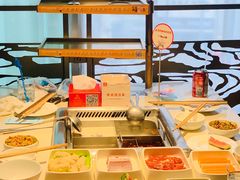 -海底捞火锅鲜切牛肉主题店(长寿路店)