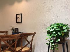 -猫爷的腔调·黔小馆(交大医学住宅区店)