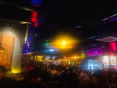 -Helens海伦司小酒馆(上海东明广场店)