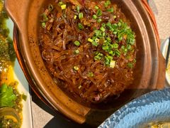 -有红鸡毛店·川菜(建设路店)