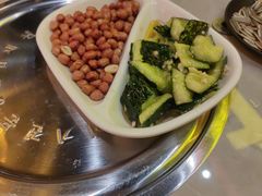 -沪上名羊天下•烤羊腿•东北烧烤•小龙虾(浦东直营总店)