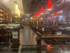 大堂-张大胡子鱼头火锅酒楼(长益路店)