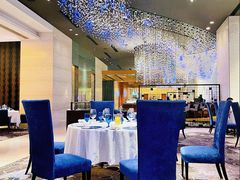 -AZUR聚(香格里拉饭店)