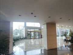 -上海青松城大酒店