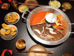 -晓宇重庆火锅(西安荟聚店)