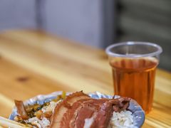 -梁阿婆廿年老牌扣肉糯米饭