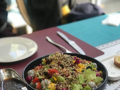 有机藜麦果蔬沙拉-西单元牛排馆(长安大学城店)
