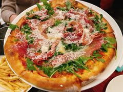 -WOLFGANG PUCK KITCHEN & BAR(迪士尼小镇店)