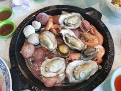 -巧克力渔家.小船海鲜胶东菜(万平口店)