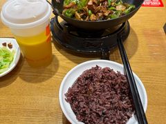 -南城香·饭香串香馄饨香(青年路店)
