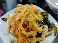 -牛一嘴·兰州牛肉面·大盘鸡(财富中心店)