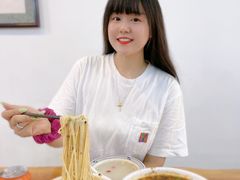 -牛一嘴·兰州牛肉面·大盘鸡(财富中心店)