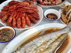 -丹水桥地锅鱼·翘嘴鲌·地方特色全鱼宴(丹江口大坝店)