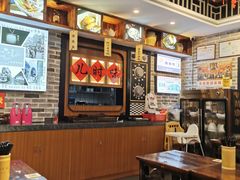 大堂-黑白电视长沙小吃(美林M·LIVE天地东座店)