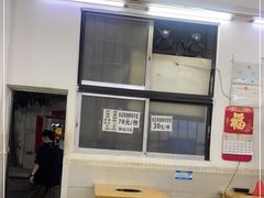 -威邵鸡煲(西华路总店)