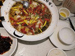 -江渔儿酸菜鱼(曜一城店)