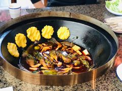 -缘福乡村铁锅炖民宿(八达岭店)