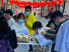 大堂-眼镜粑粑