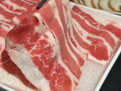 -鲜入唯煮·港式海鲜牛肉火锅(金宝街店)