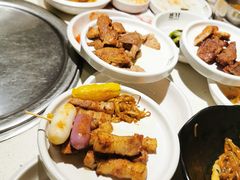 满心尝五花肉-本家韩国烤肉(青岛万象城店)