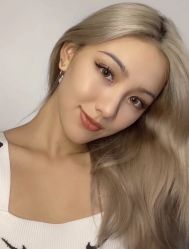 -变画·发型STUDIO