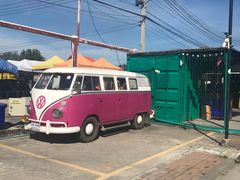 -席娜卡琳火车铁道夜市