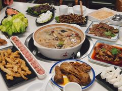 -土连锅·现熬养生汤锅(梁家巷店)