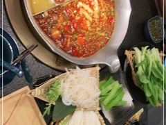 -湊湊火锅·茶憩(打浦桥日月光店)