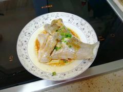 -爱的果实月嫂育婴师(世纪东方店)