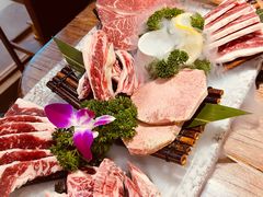 -明洞阿姨·韩式酱蟹烤肉·创意料理(三元桥店)