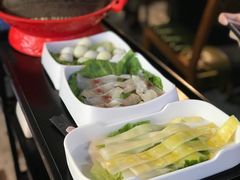 鹌鹑蛋-锅说大脸毛肚重庆老火锅(佐阾店)