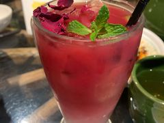 -云海肴·汽锅鸡·云南菜(天山百盛优客店)