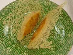 -品海楼·大连海胆锅贴馆(东港店)